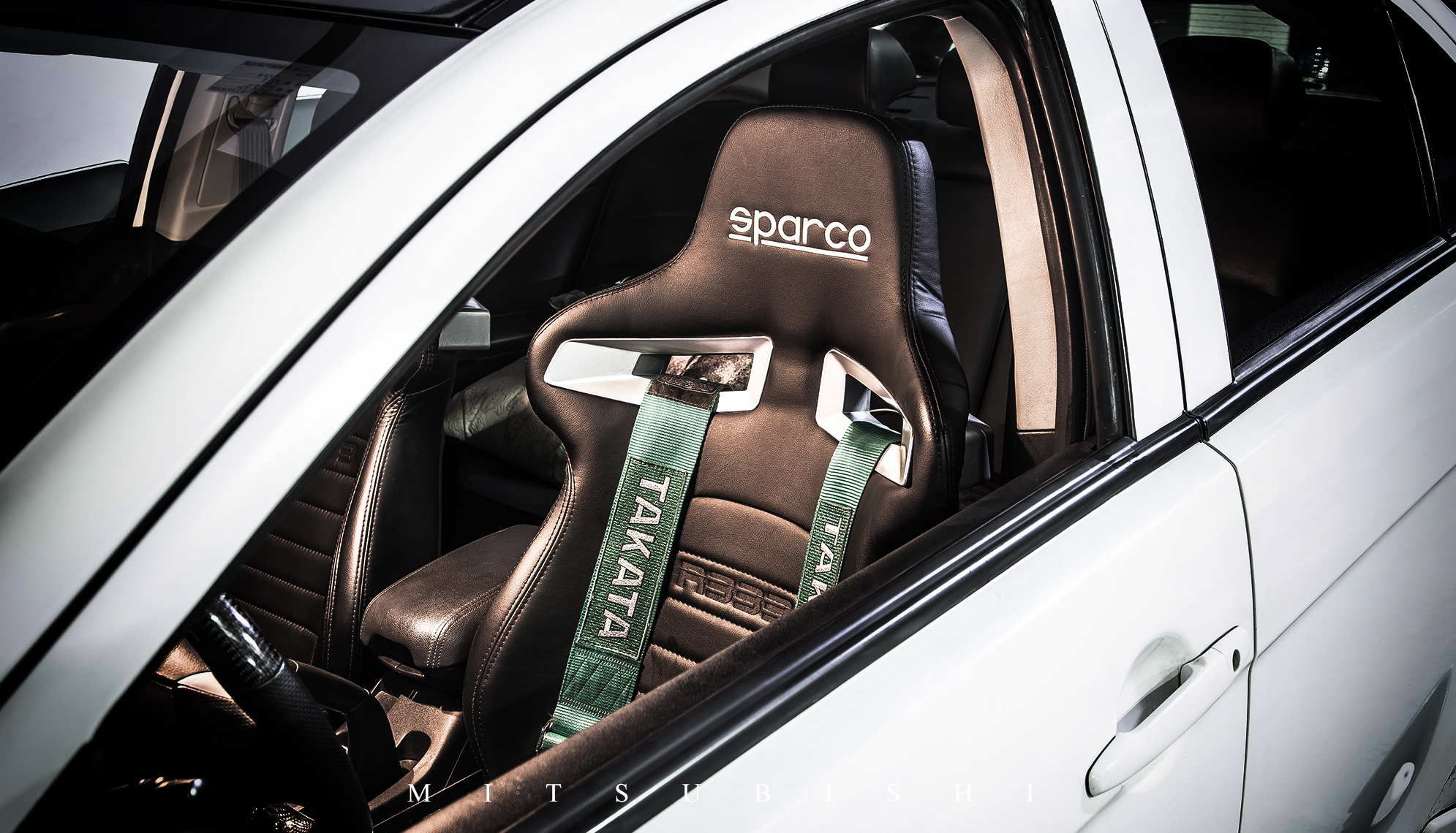 翼神改evo前脸多少钱,最便宜的翼神改evo油箱盖方法