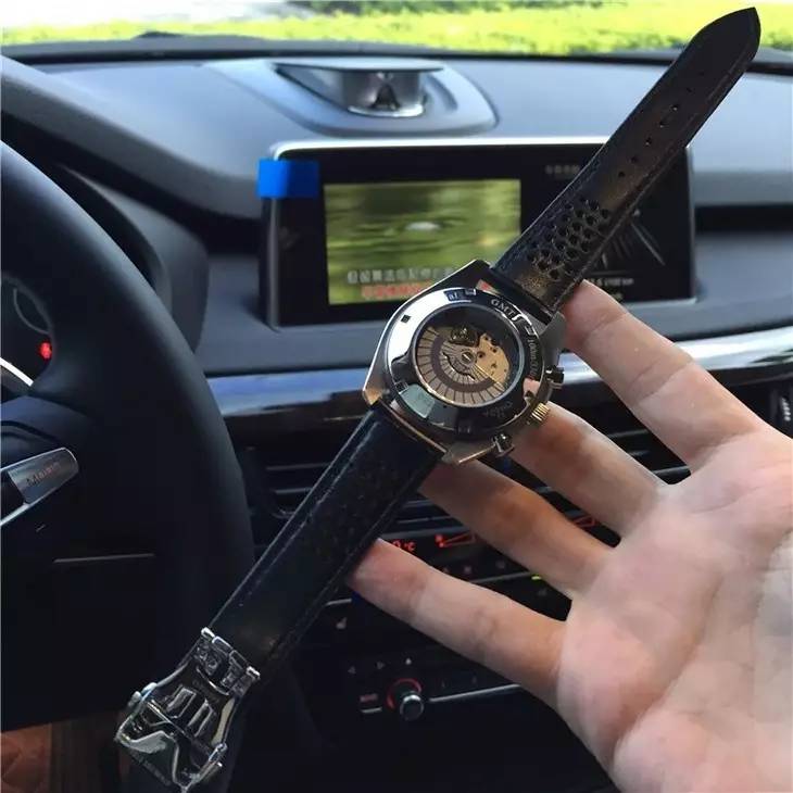 一日一物合集,欧米茄三万左右男表