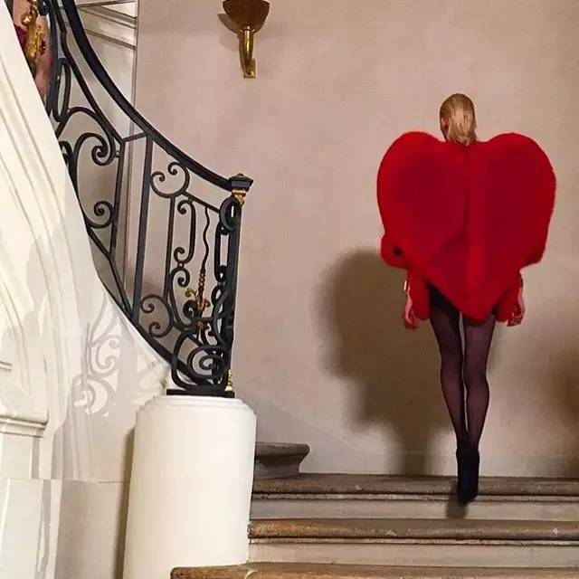 时装周saintlaurent专场秀,2020巴黎时装周saintlaurent