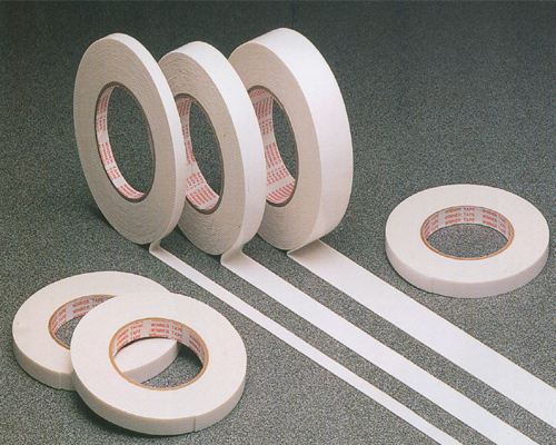 怎么去除黏胶标签,胶带粘墙上撕掉后黏黏的怎么去除