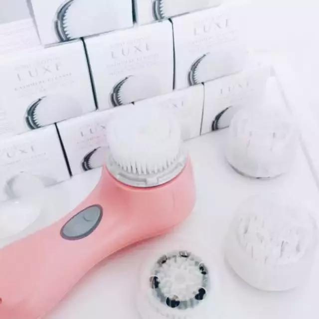 洁面祛痘神器,祛闭口粉刺专用洁面乳