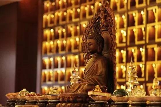 明代玉雕佛像特点,为什么佛玉雕比较火