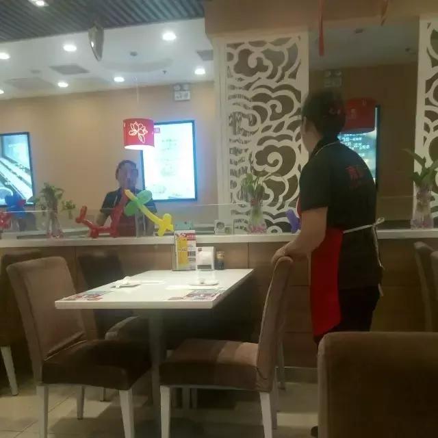 嘉和一品有什么特色,嘉和一品店为什么做不了小粥