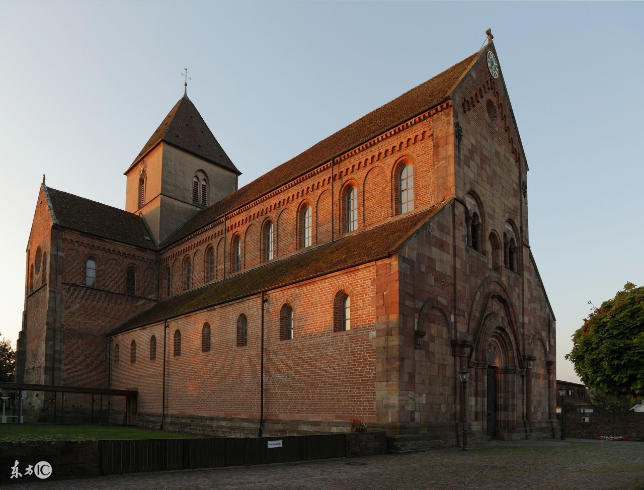 西欧各国的修道院,欧洲中世纪修道院修女