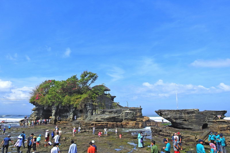 巴厘岛最大的海神庙在哪里,巴厘岛海神庙景区