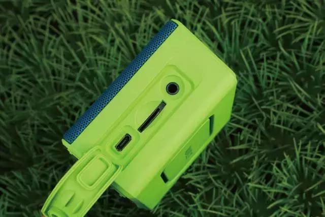 户外便携式蓝牙音箱评测,随身便携式蓝牙音箱