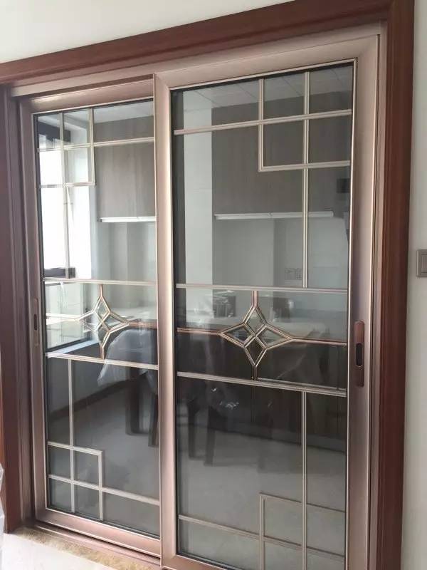 阳台推拉门效果图大全,阳台推拉门什么材质好一点