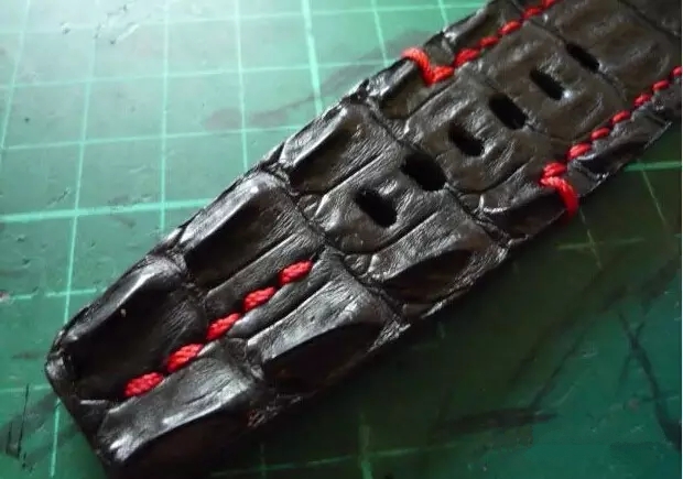 挑选鳄鱼皮表带的七个小绝招！学会了再也不怕被无良奸商坑了