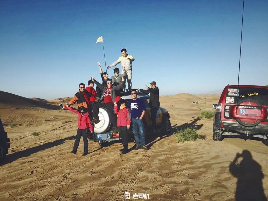 三菱帕杰罗和普拉多比试越野,三菱帕杰罗越野对比丰田霸道