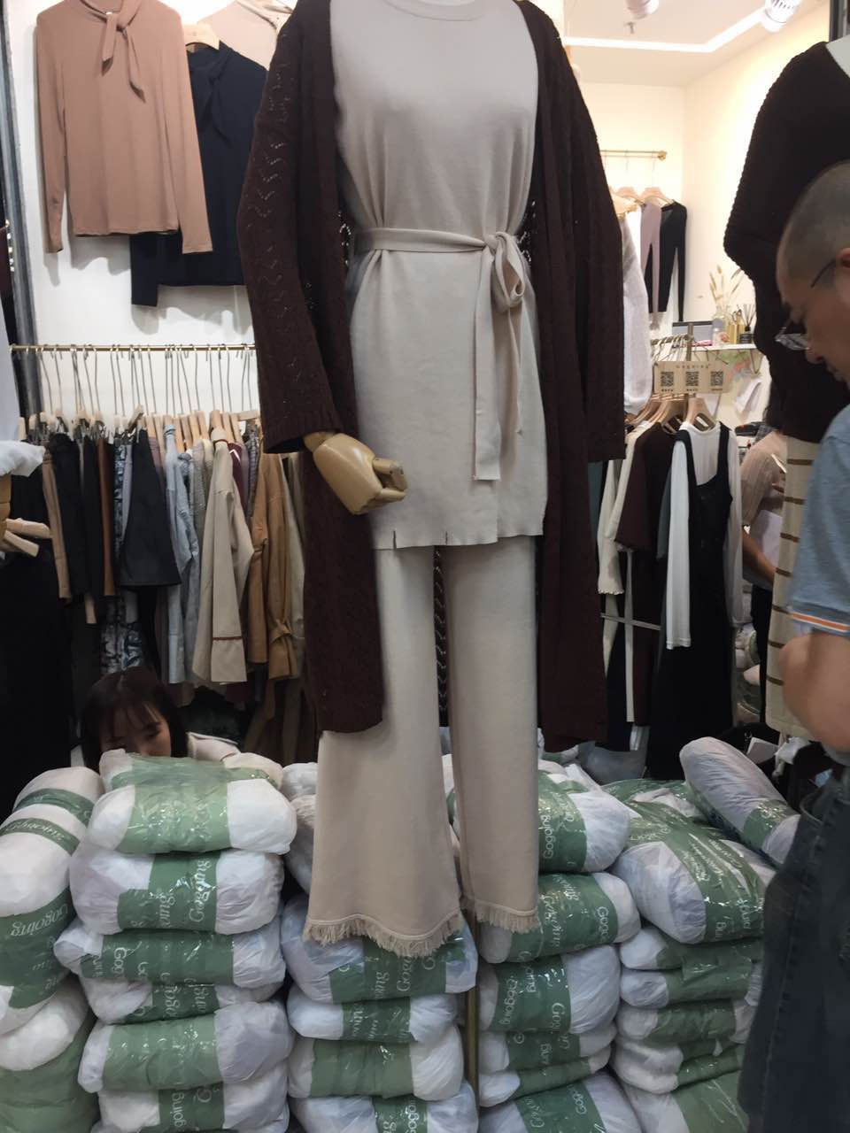 汇美十三行,广州十三行汇美打底衫