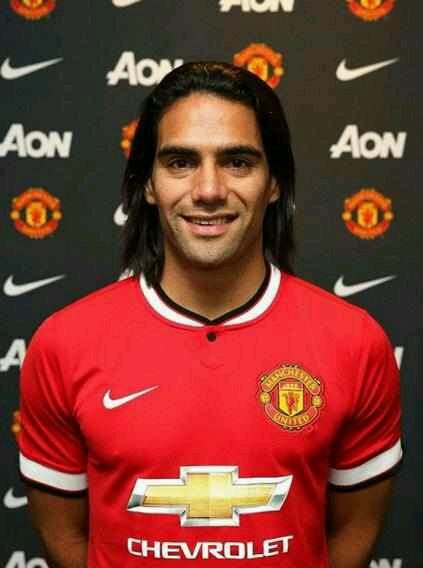 足球明星四号球员有谁,四大足球明星