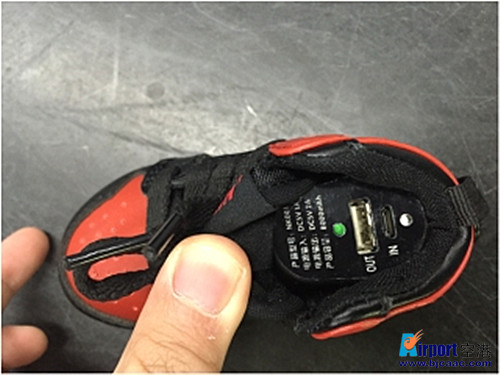 过安检必被查的充电宝,安检没收旅客充电宝