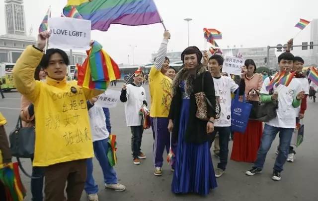 株洲15年前杀人案,株洲人行横道撞人