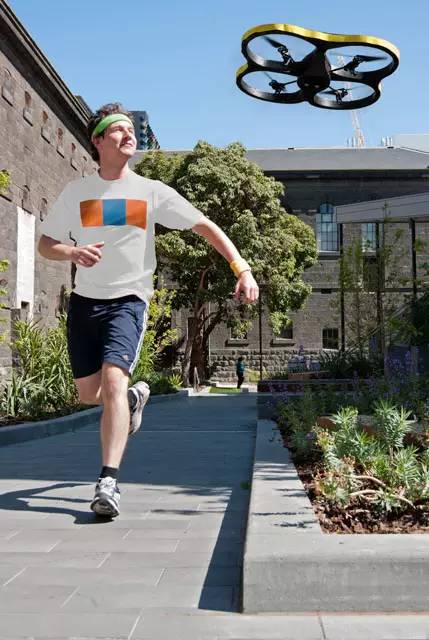 最好看的健身运动套装,潮流健身运动必备装备