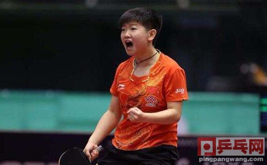 孙颖莎正手拉球解析,孙颖莎正手扣球合集