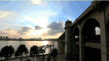 武昌置业终极选择，两个“壹号”谁能代表豪宅封面