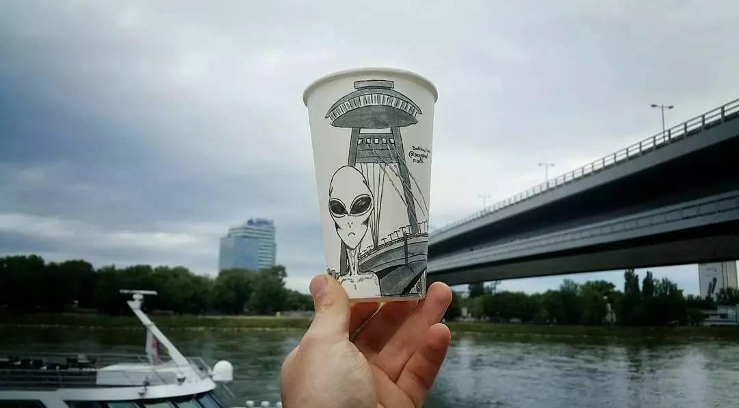 22岁大学生，靠一支画笔就能环游世界，他是怎么做到的？