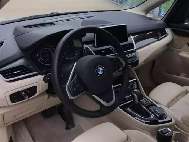 16款宝马220i旅行车评测,2019款宝马220i旅行版测评视频