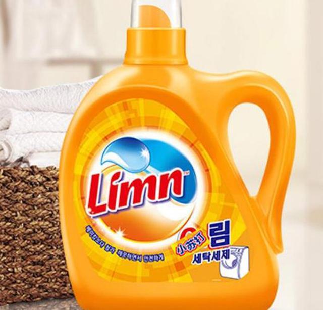 白衣物发黄怎么办,白衣顽固污渍小妙招