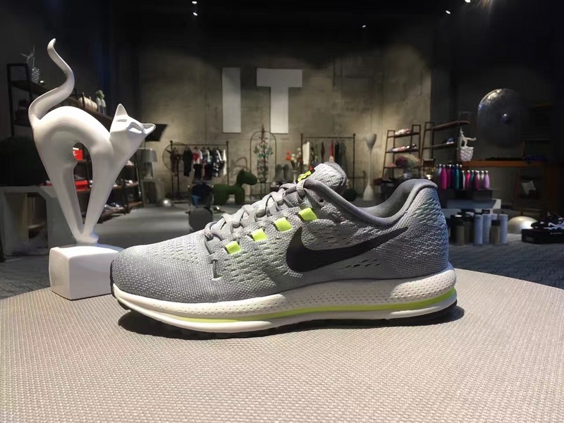 nike登月跑鞋穿搭,nikelegendreact3