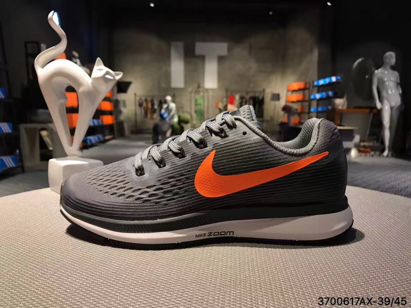 nike登月跑鞋穿搭,nikelegendreact3