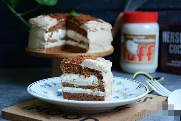 用了焦糖味的棉花糖混合了摩卡的味道，味道特别好吃