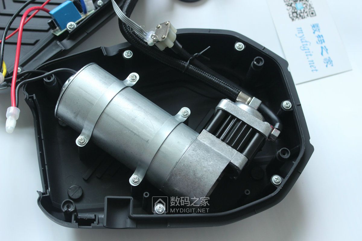 tcl车载充气泵为国产点赞,tcl汽车充气泵