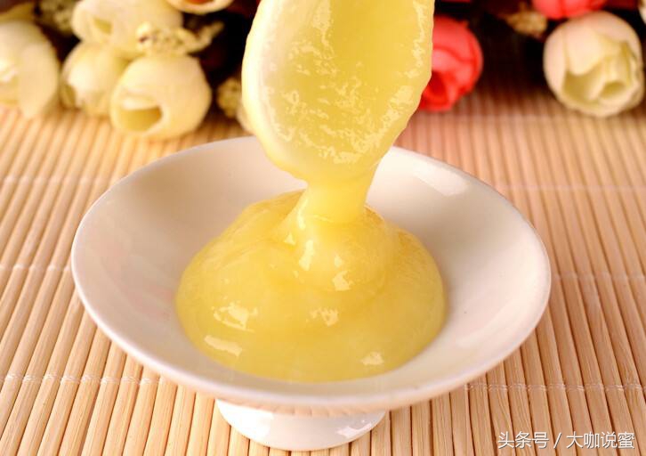 科普蜜蜂蜂王浆,蜜蜂世界神奇的蜂王浆