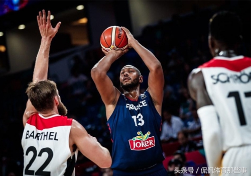 施罗德在德国国家队的地位,施罗德近几年表现