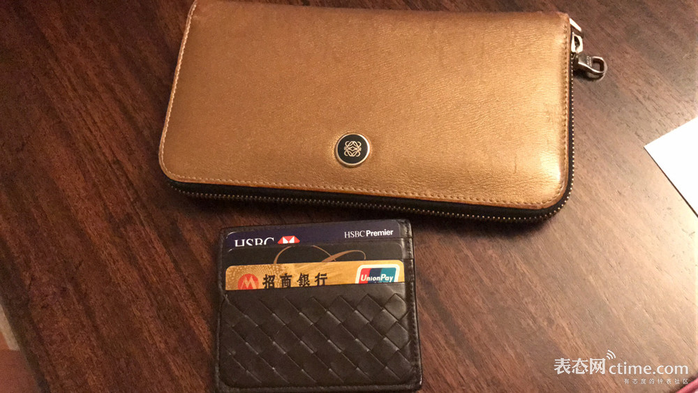 路易威登男士手包哪款好看,louisvuitton路易·威登男士钱包