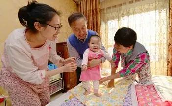 宝宝长牙睡不好觉吃什么,宝宝长牙会影响食欲和睡眠吗