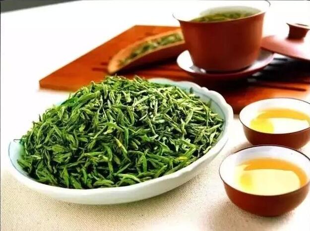 中药治疗激素脸的药物有哪些,激素脸中医治疗好还是西医好