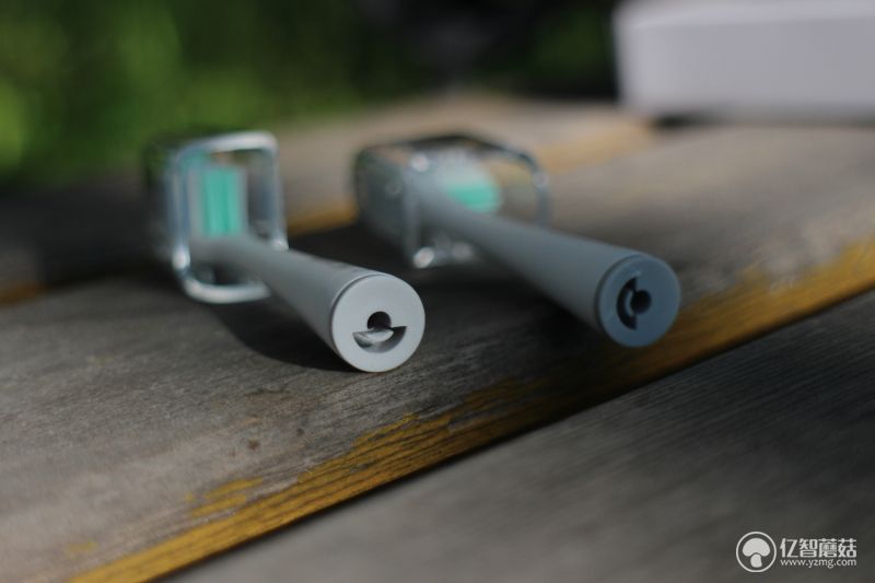 usmile声波电动牙刷如何使用,电动牙刷测评usmile智能声波