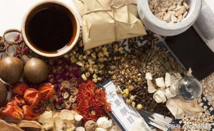 下腹坠痛是月经不调吗？小心盆腔肿瘤悄然而至