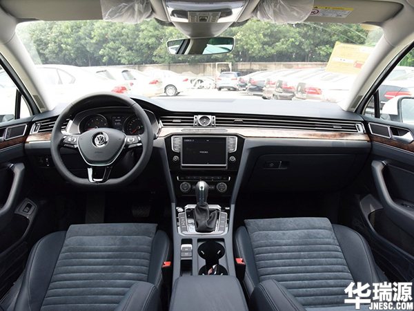 一代精品大众迈腾开回家,大众迈腾2020款落地5万