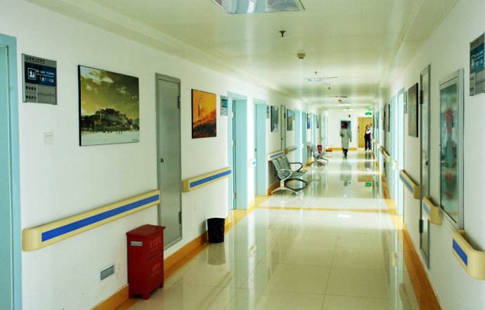 怀孕五个月突然冷的发抖怎么回事,怀孕初期睡到半夜突然发抖发冷