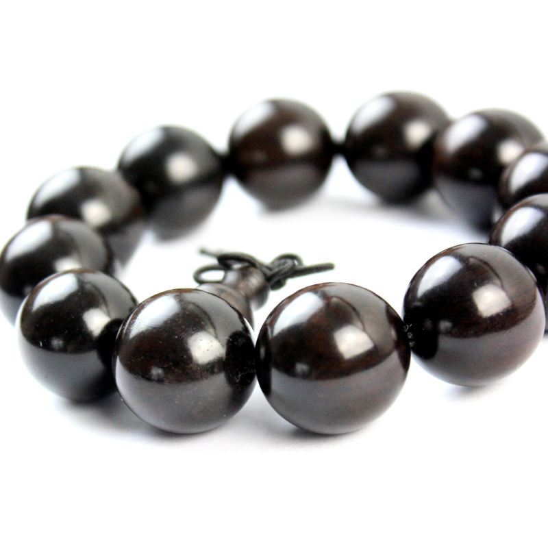 这六种木质手串很养人你知道吗,哪些木料适合做手串