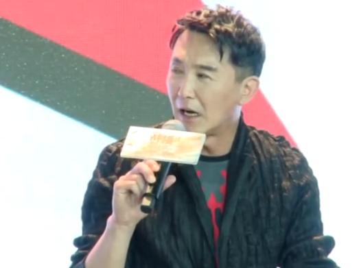 吴京战狼2大火吴京片酬涨多少,战狼2吴京邀请谁嫌弃片酬少