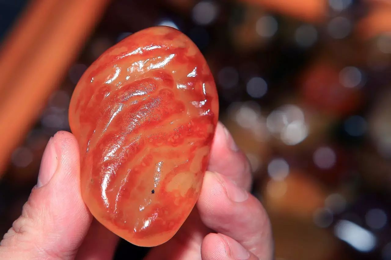 玛瑙属于什么类型的文玩,玛瑙属于什么物质