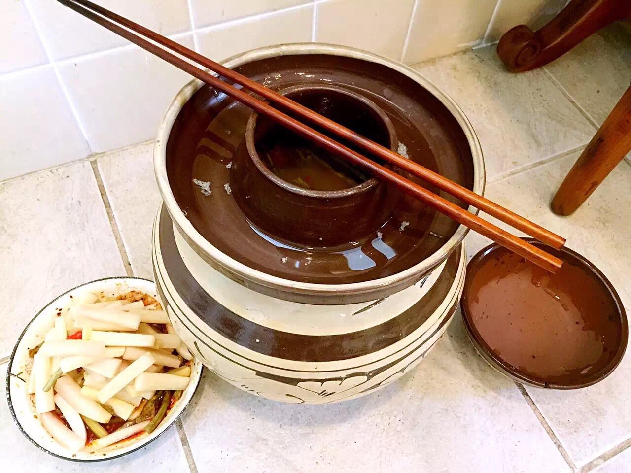 四川正宗老坛泡菜做法教程,第一坛四川泡菜最正宗的做法