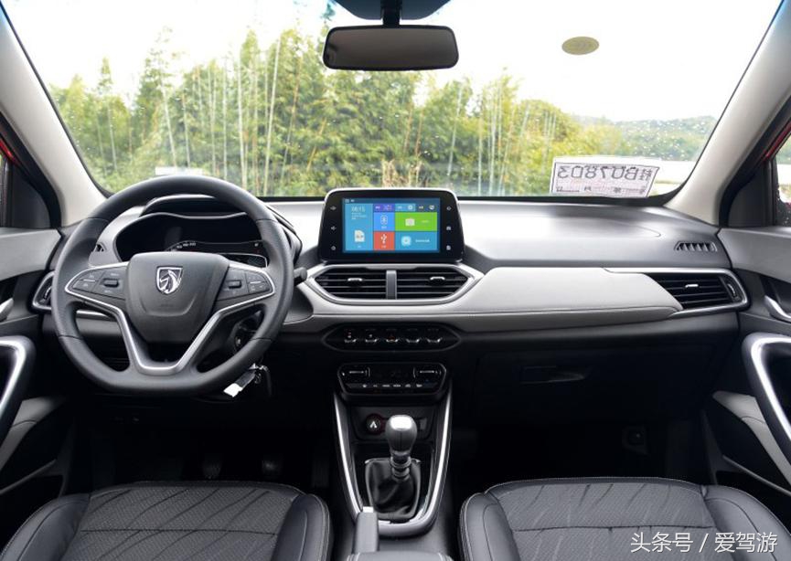 宝骏530荣威rx5,上汽荣威全新第三代荣威rx5