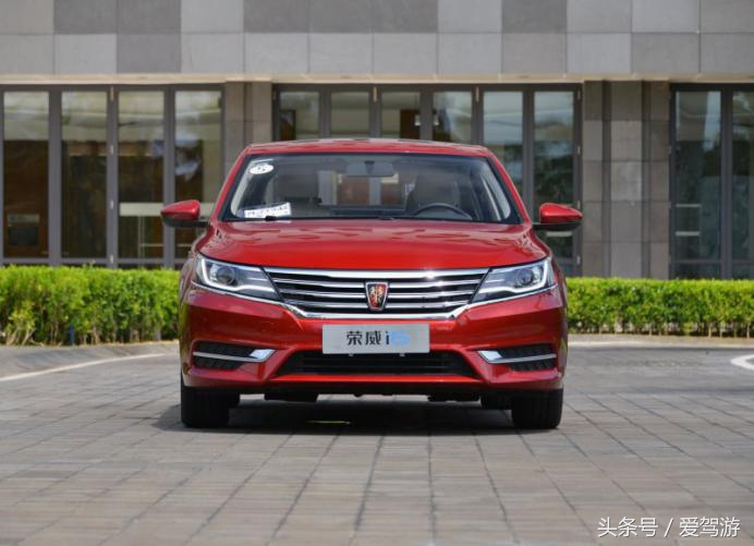 宝骏530荣威rx5,上汽荣威全新第三代荣威rx5