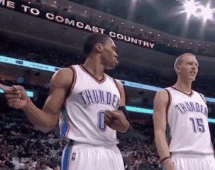 看你的球鞋就知道你会不会打球,打球对于球鞋要求高吗