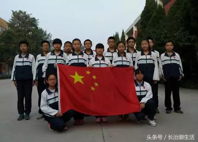 闀挎不澶涓鏍℃湇,闀挎不浜斾腑楂樹簩鏍℃湇