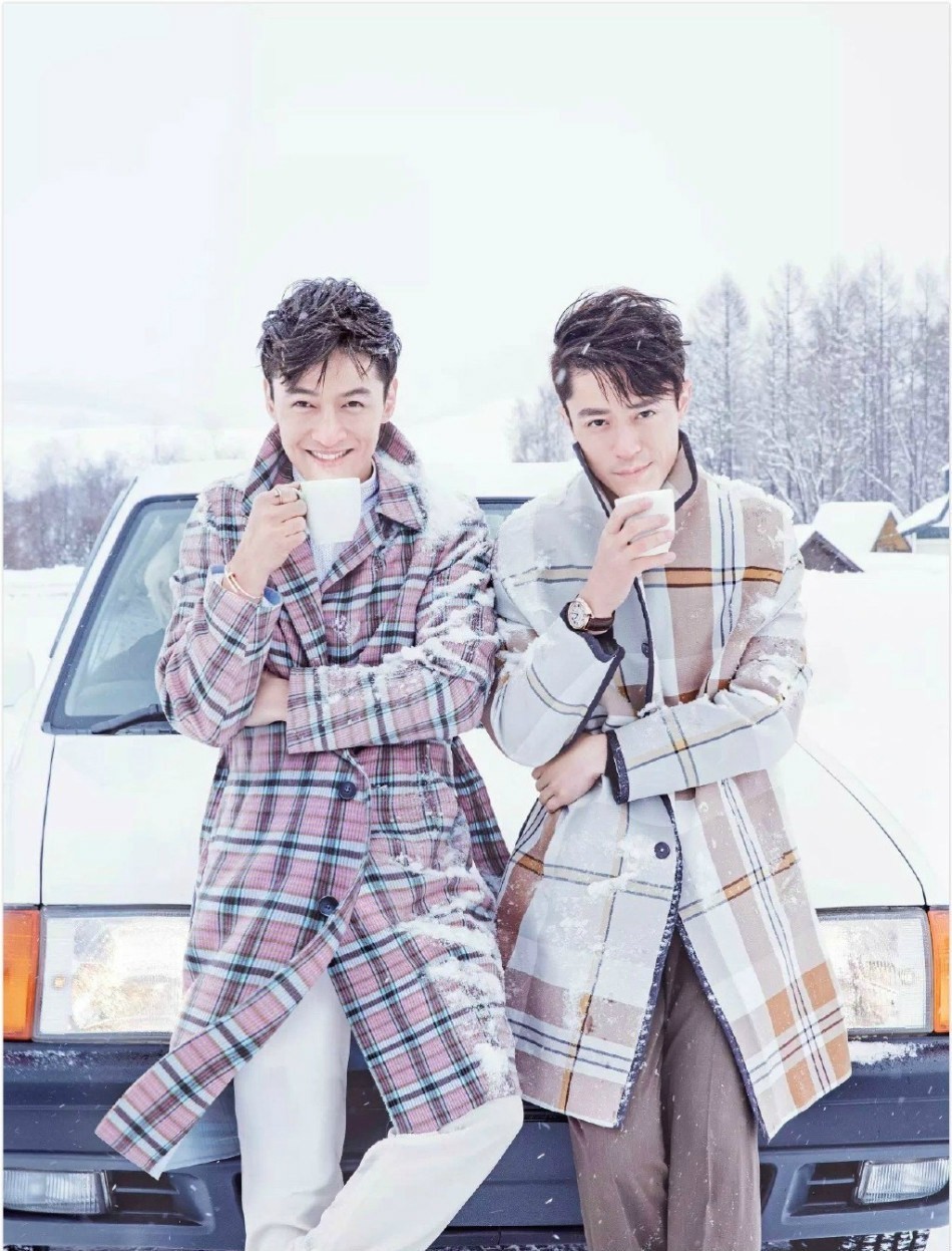 比胡霍纯洁的情侣照，怎样拍？