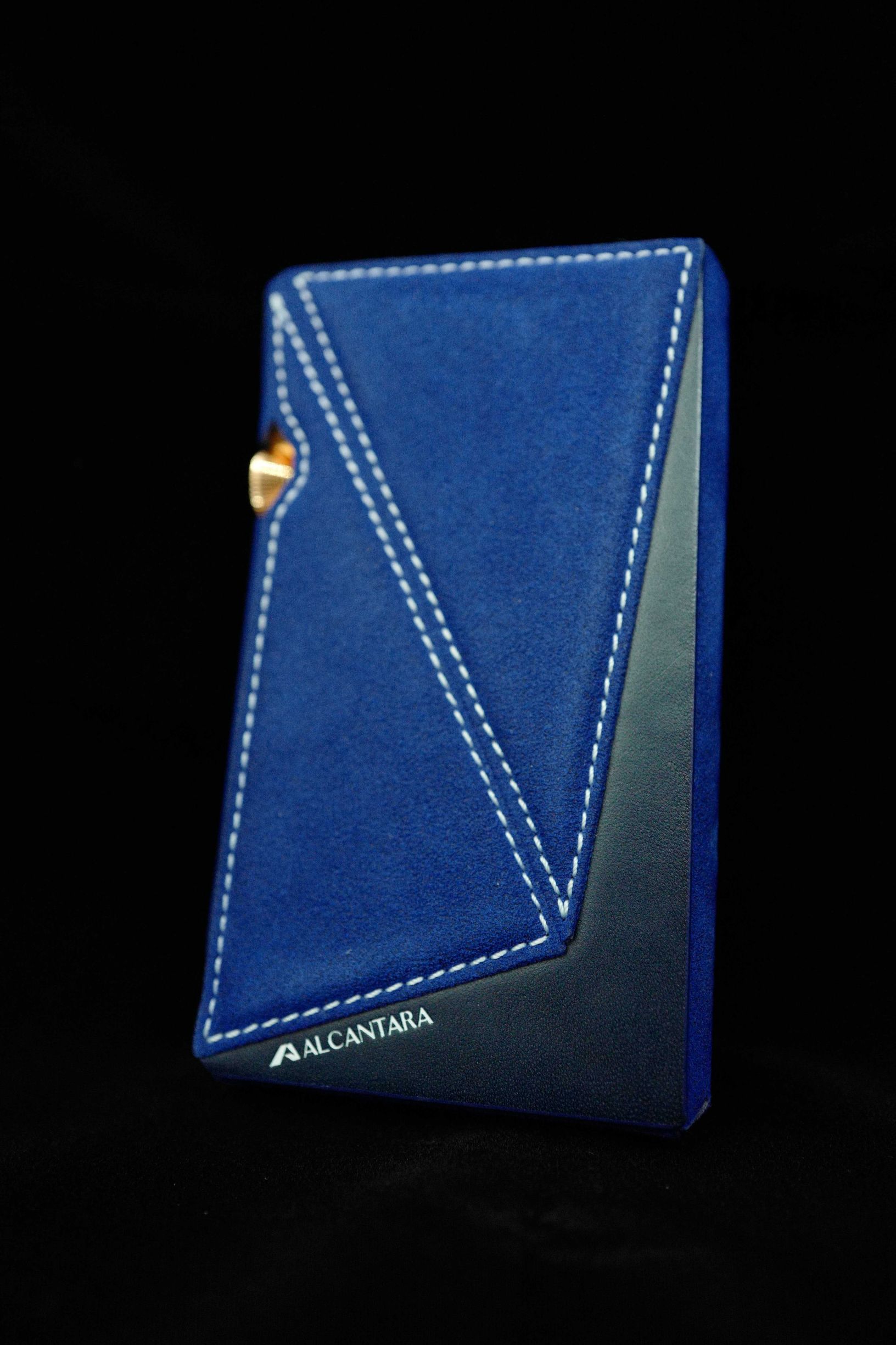 艾利和sp1000m和sp1000音质对比,艾利和sp1000过时了吗