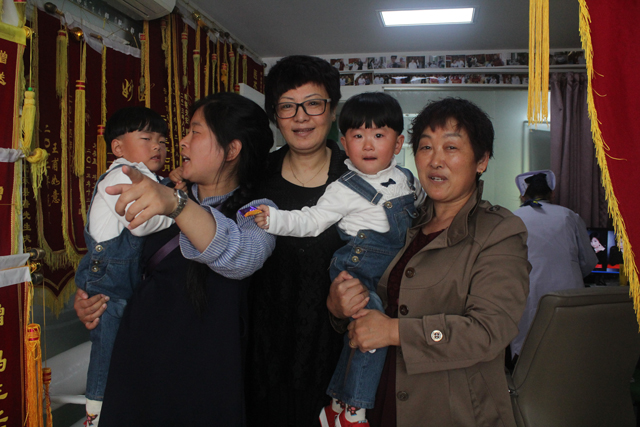 怎么备孕怀龙凤胎的概率大,怀龙凤胎助孕技巧