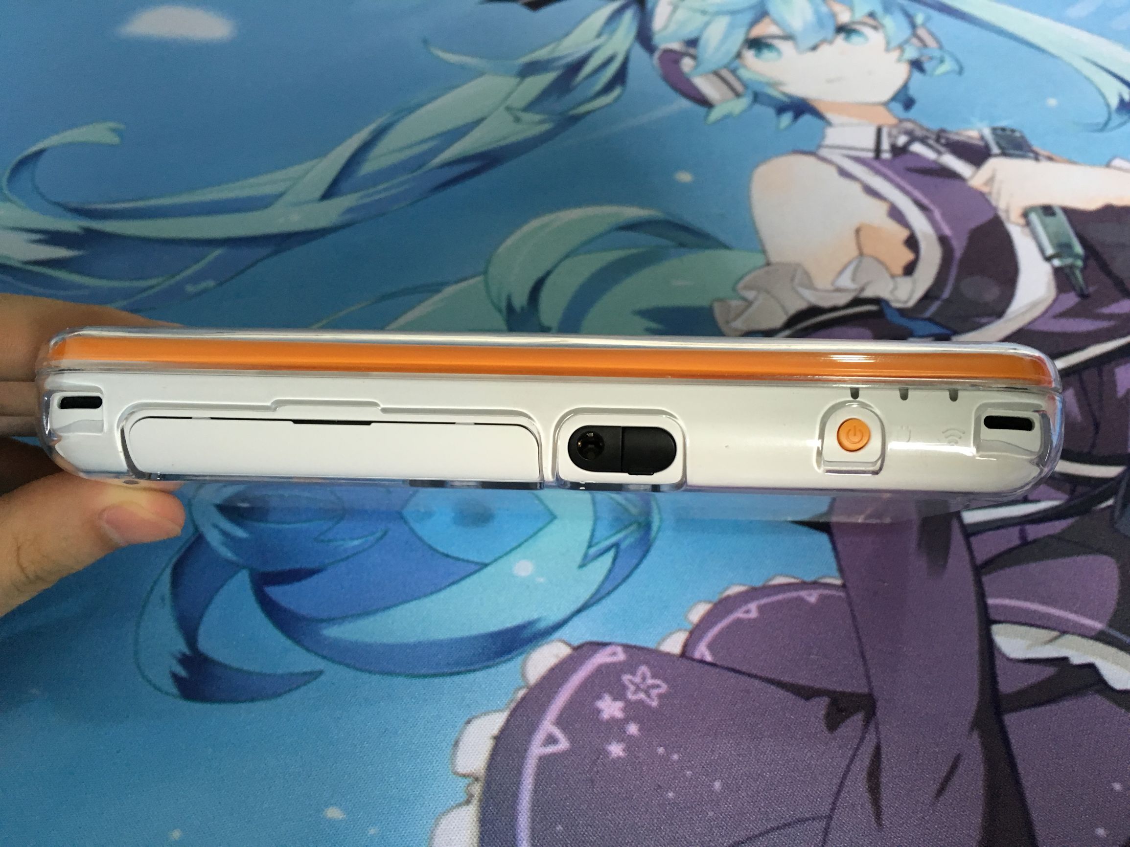 new2dsll和new3dsll买哪个,任天堂new2dsxl评测