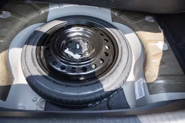 二手别克君威只要8万8，月攒7000就能开回家