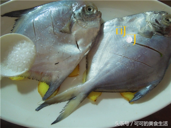 鲳鱼怎么做好吃清蒸鲳鱼,清蒸鲳鱼的最简单做法